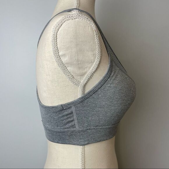 Fila High impact Solid Gray Sports Bra Spandex Stretchy Soft size M - Picture 3 of 8